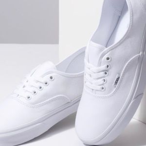 VANS True White Sneaker
